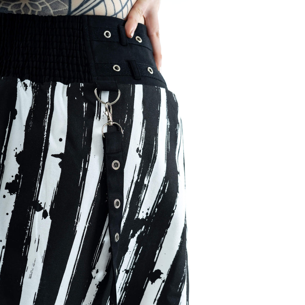 Chemical Black Showtime Skirt – Black & White Gothic Stripe Mini Skirt | Alternative Punk Skirt - Rockinredfox