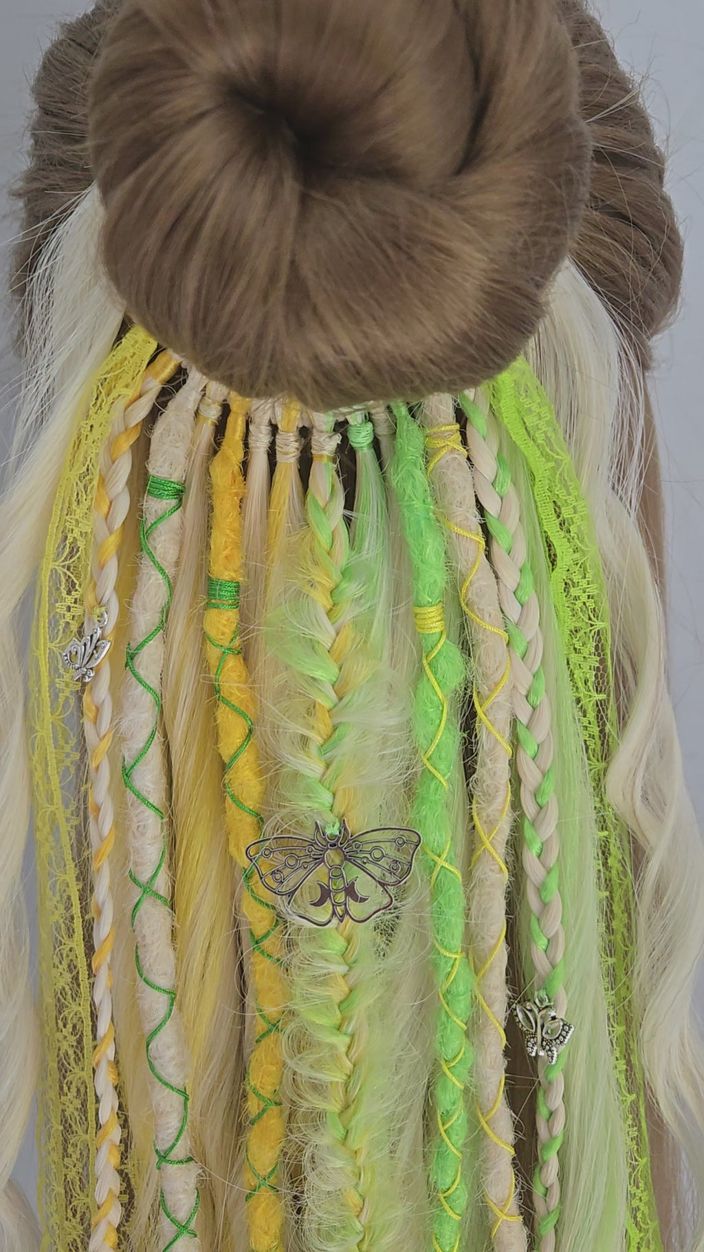 Sunlit Gemini Wavy Dread Bobble 24 Inch Synthetic Hair Tie