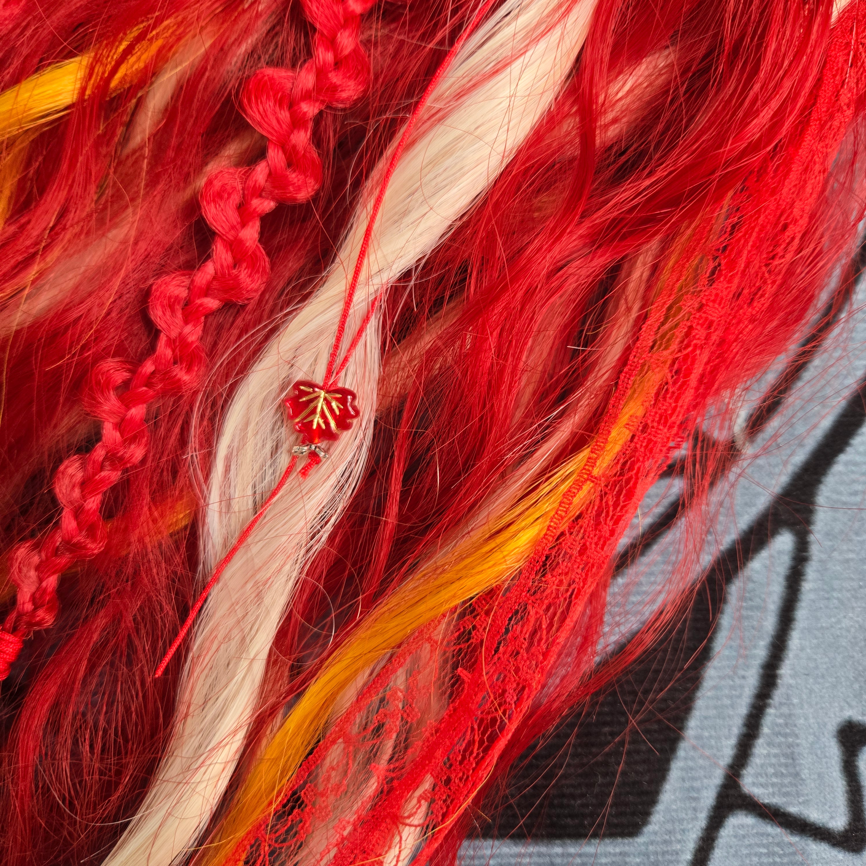 Sunfire Claw Clip Hair Set 28 Inch Synthetic Hair Piece