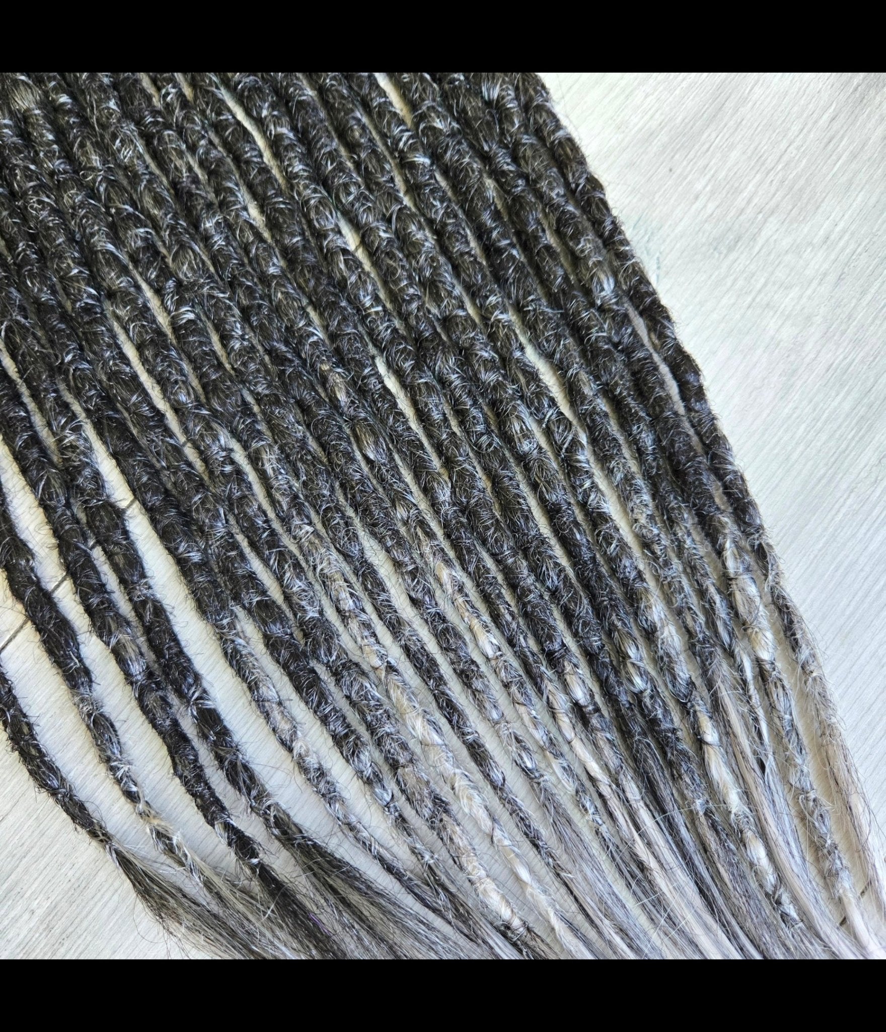 Shadow Ash Clip - In Dread Extensions – Black to Silver Ombre | Handmade Synthetic Dreads | Partial Set Available | RavenDreadz - Rockinredfox