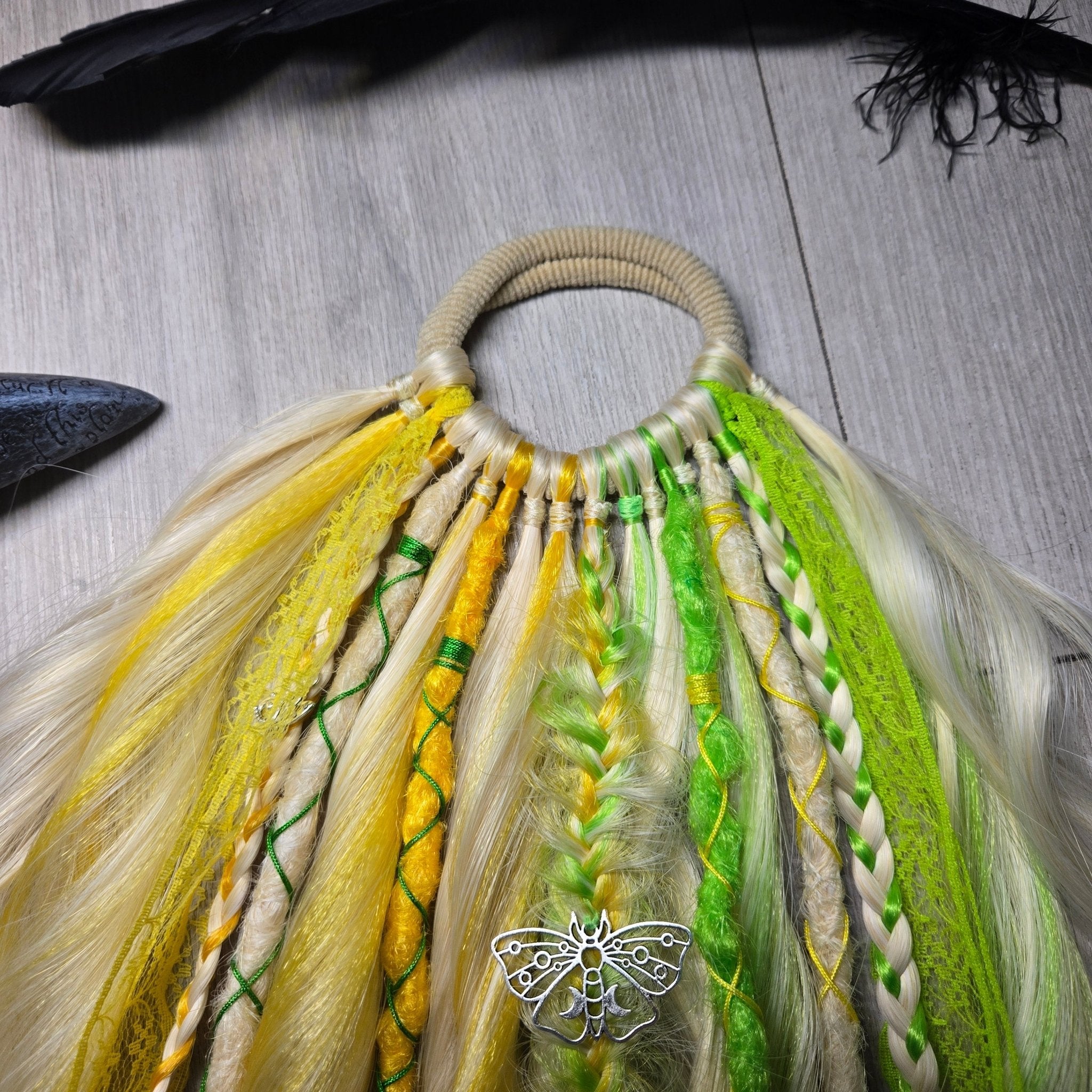Sunlit Gemini Wavy Dread Bobble 24 Inch Synthetic Hair Tie - Rockinredfox
