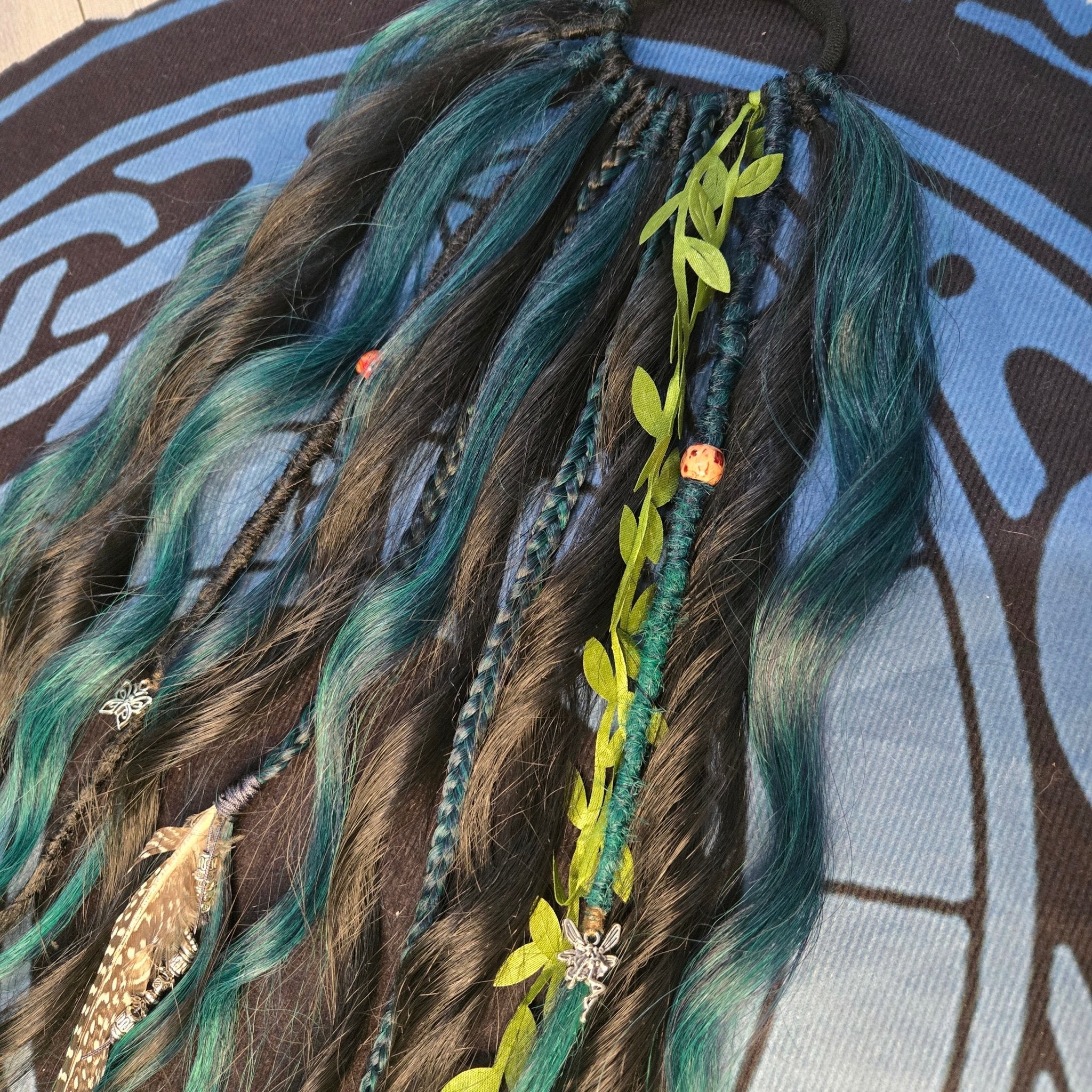 Woodland Wavy Dread Bobble 24 Inch Synthetic Hair Tie - Rockinredfox